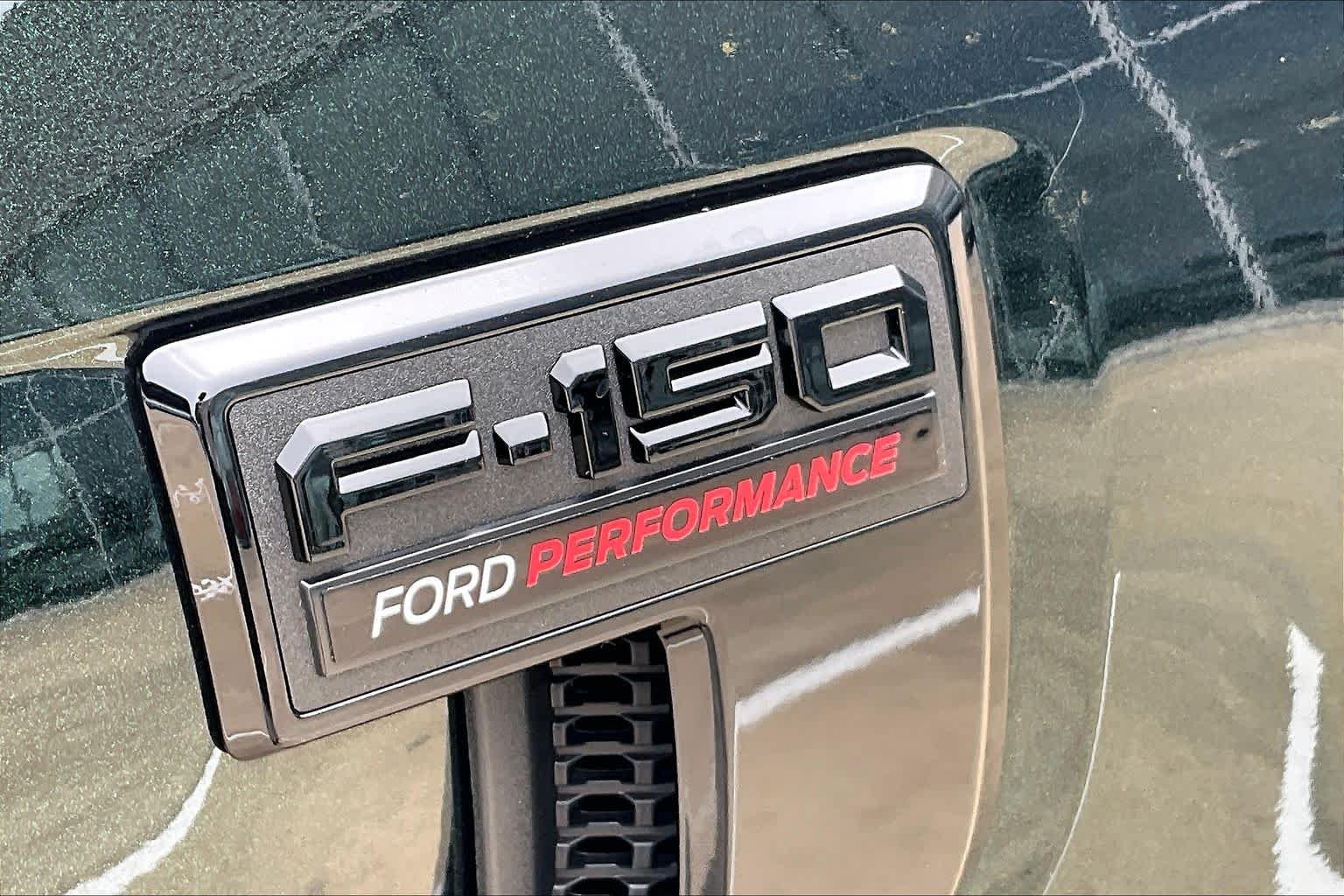 Used 2025 Agate Black Metallic Ford XL image 30