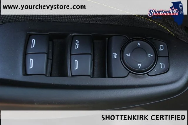 Used 2025 Gray Chevrolet ACTIV image 20