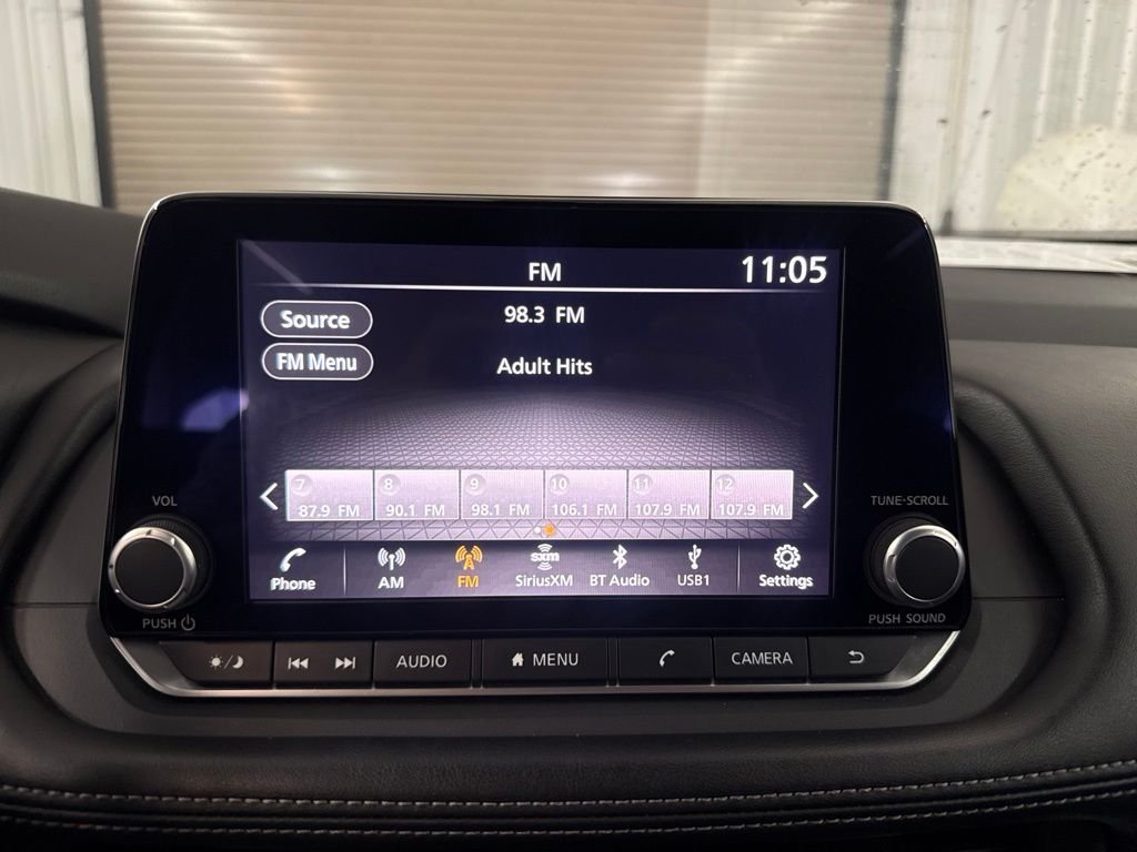 Used 2024 Deep Ocean Blue Pearl Nissan SV image 33