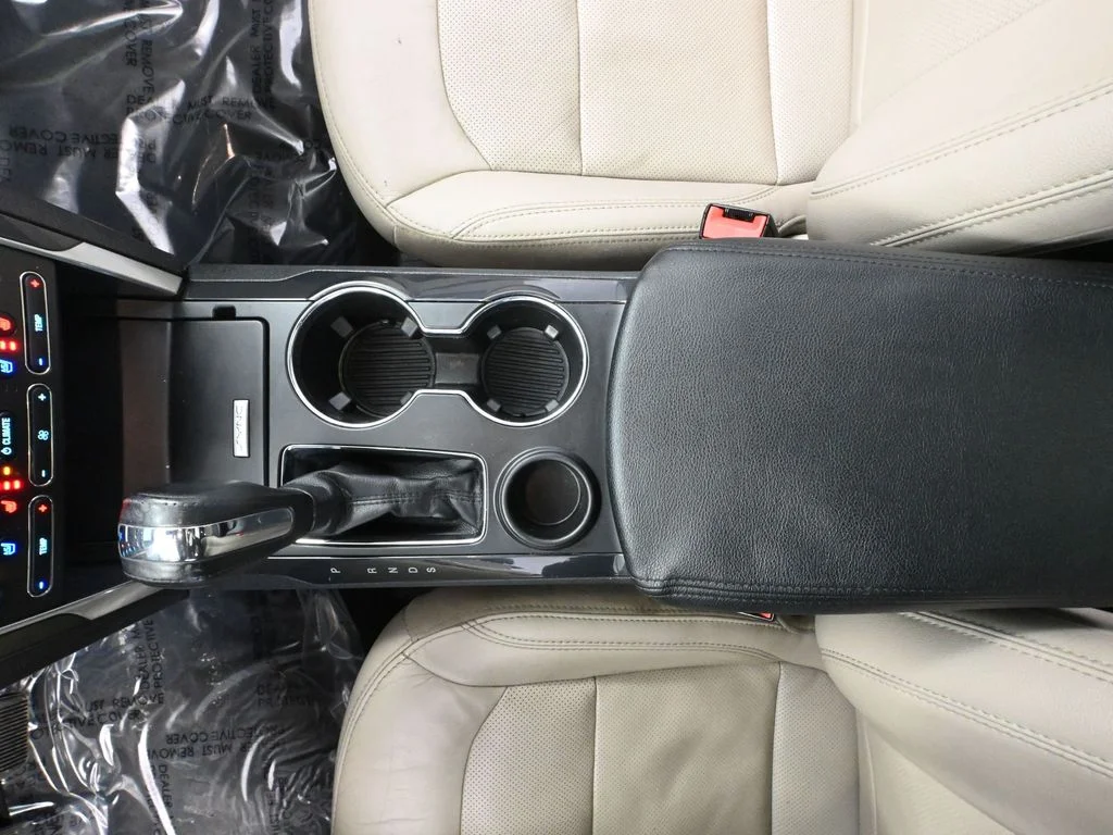 Used 2018 Red Ford Limited image 35