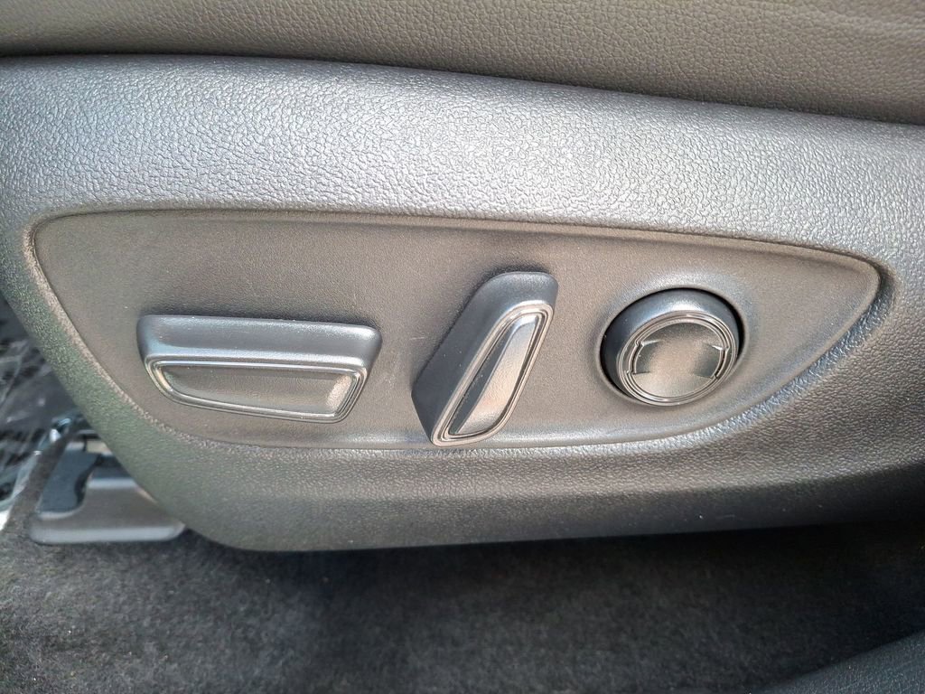 Used 2025 Toyota Grand Highlander SUV