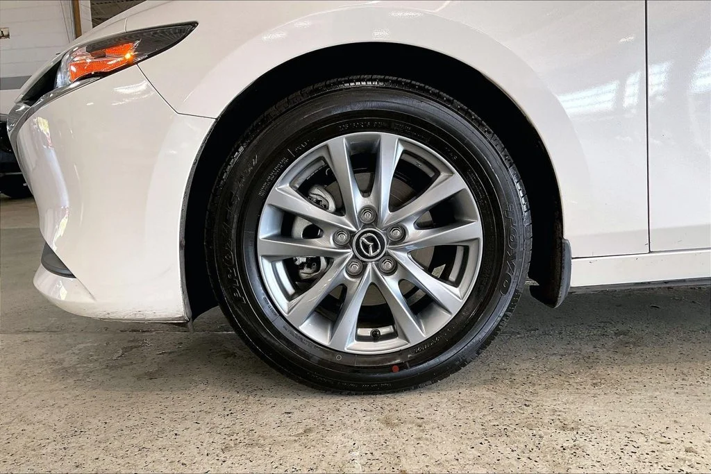 Certified Used 2026 White Mazda 2.5 S image 8