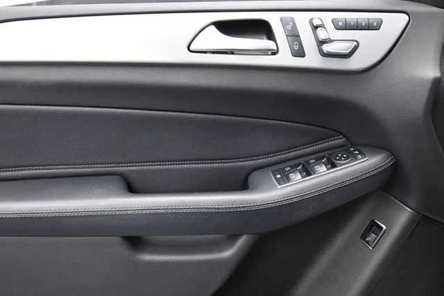 Used 2019 Gray Mercedes-Benz GLE 43 AMG® image 10