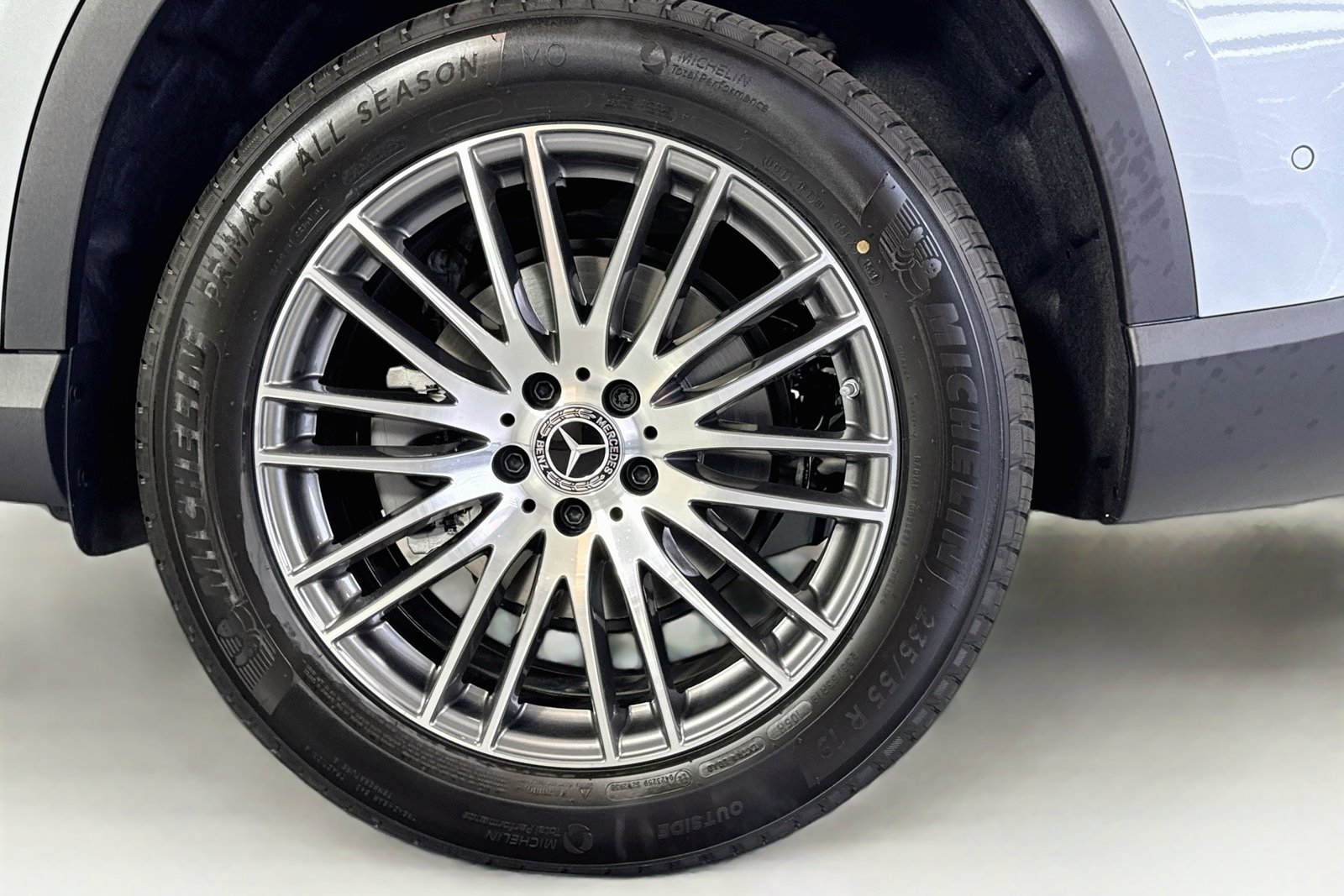 New 2026 Cirrus Silver Metallic Mercedes-Benz GLC 300 image 29