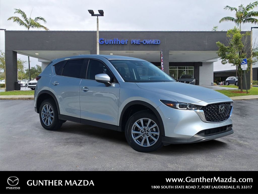 2023 Mazda CX-5 S Preferred package
