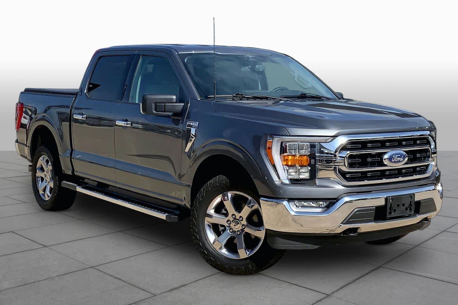 Used 2023 Carbonized Gray Metallic Ford XLT image 3
