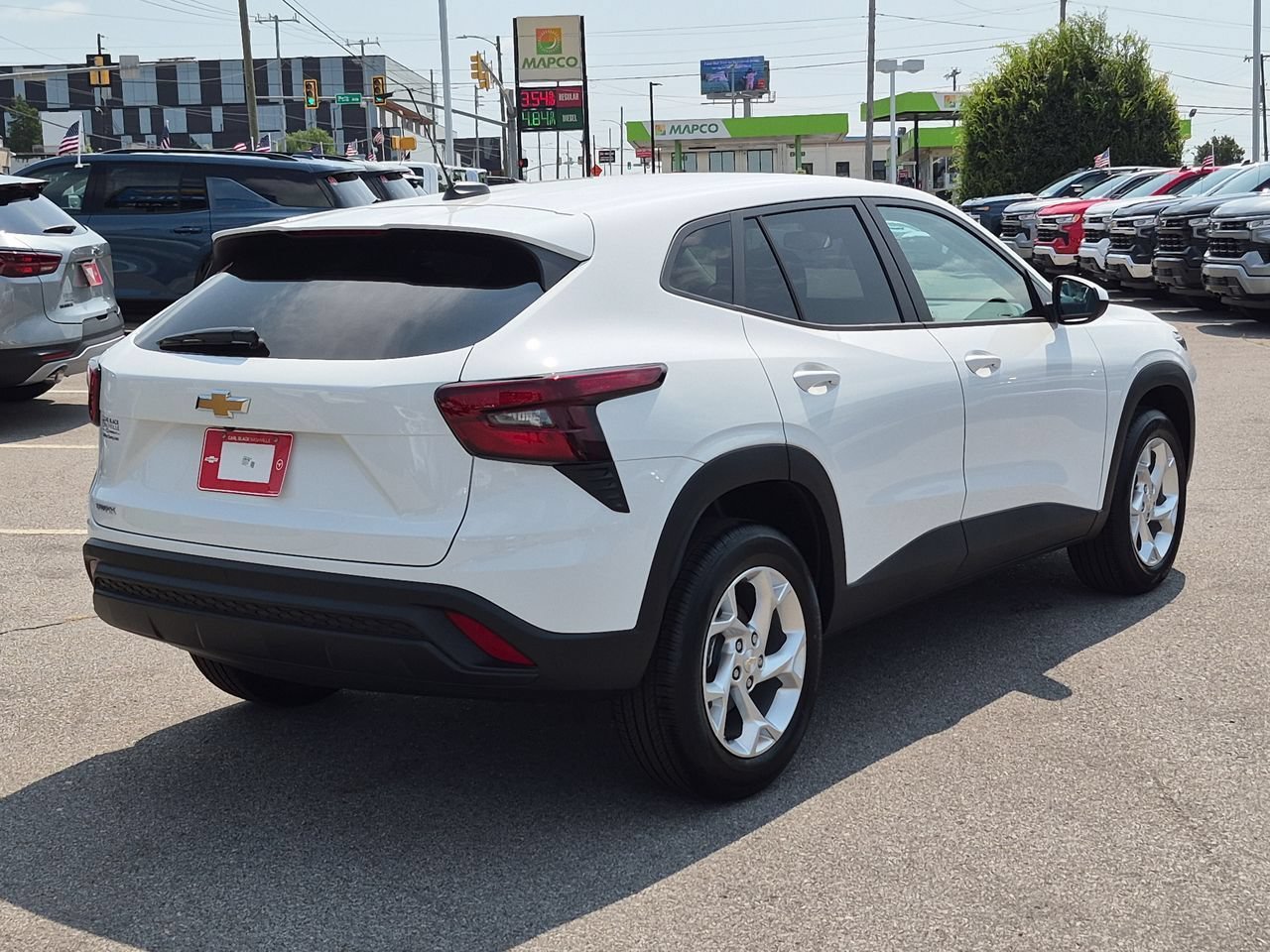 2026 Chevrolet Trax LS - Photo 8