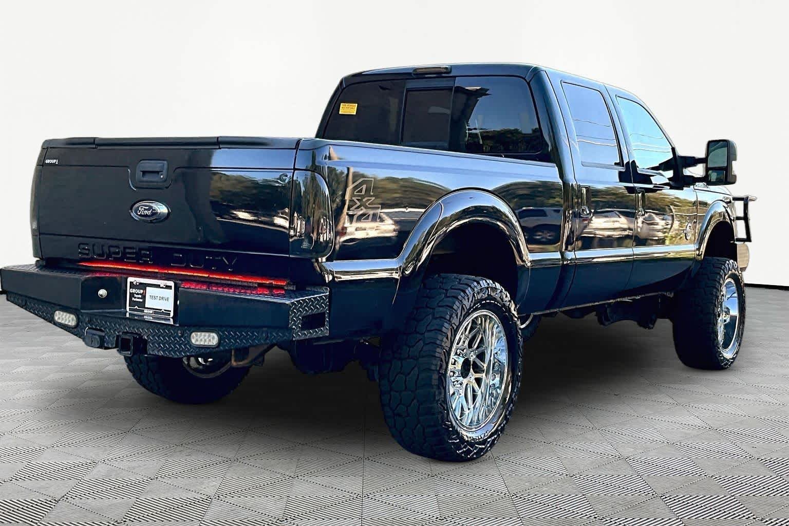 Used 2016 Shadow Black Ford Lariat image 12