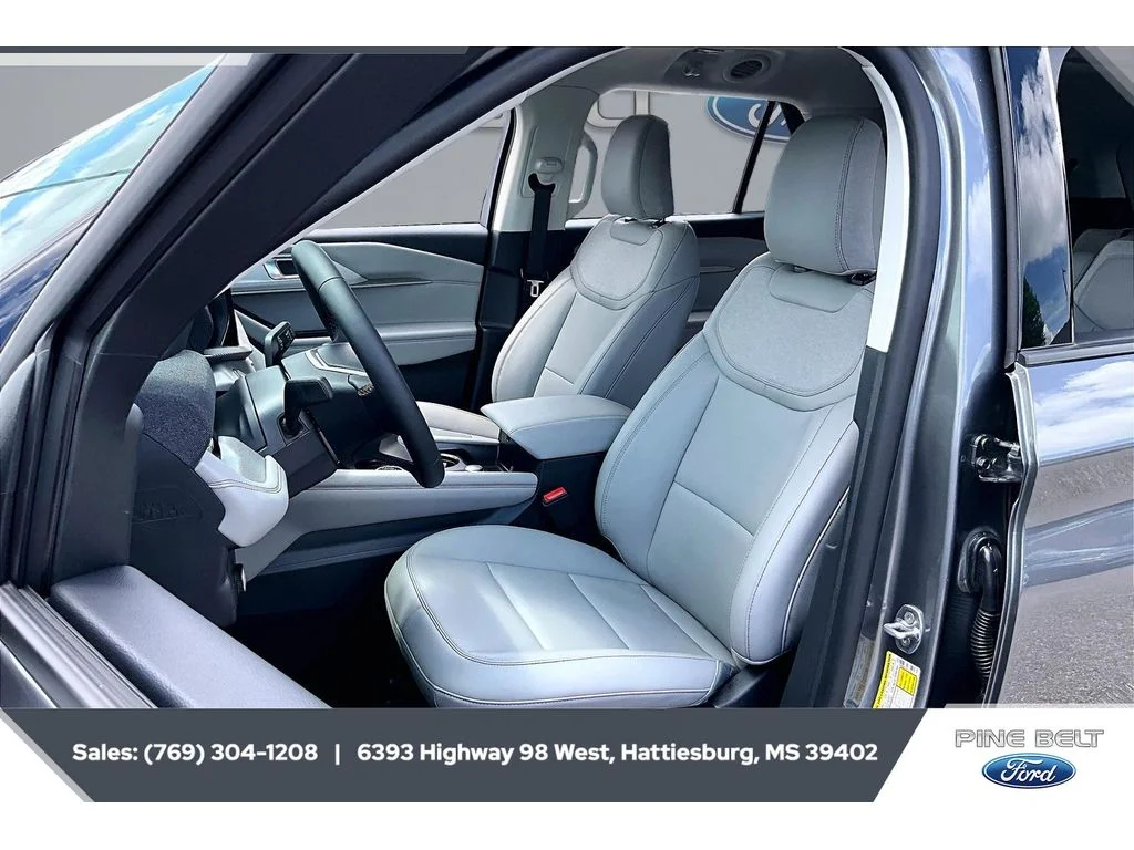New 2026 Carbonized Gray Metallic Ford Active image 18