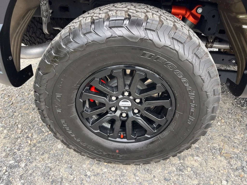 Used 2025 Green Ford Raptor image 11