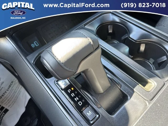Used 2024 Blue Ford XLT image 30