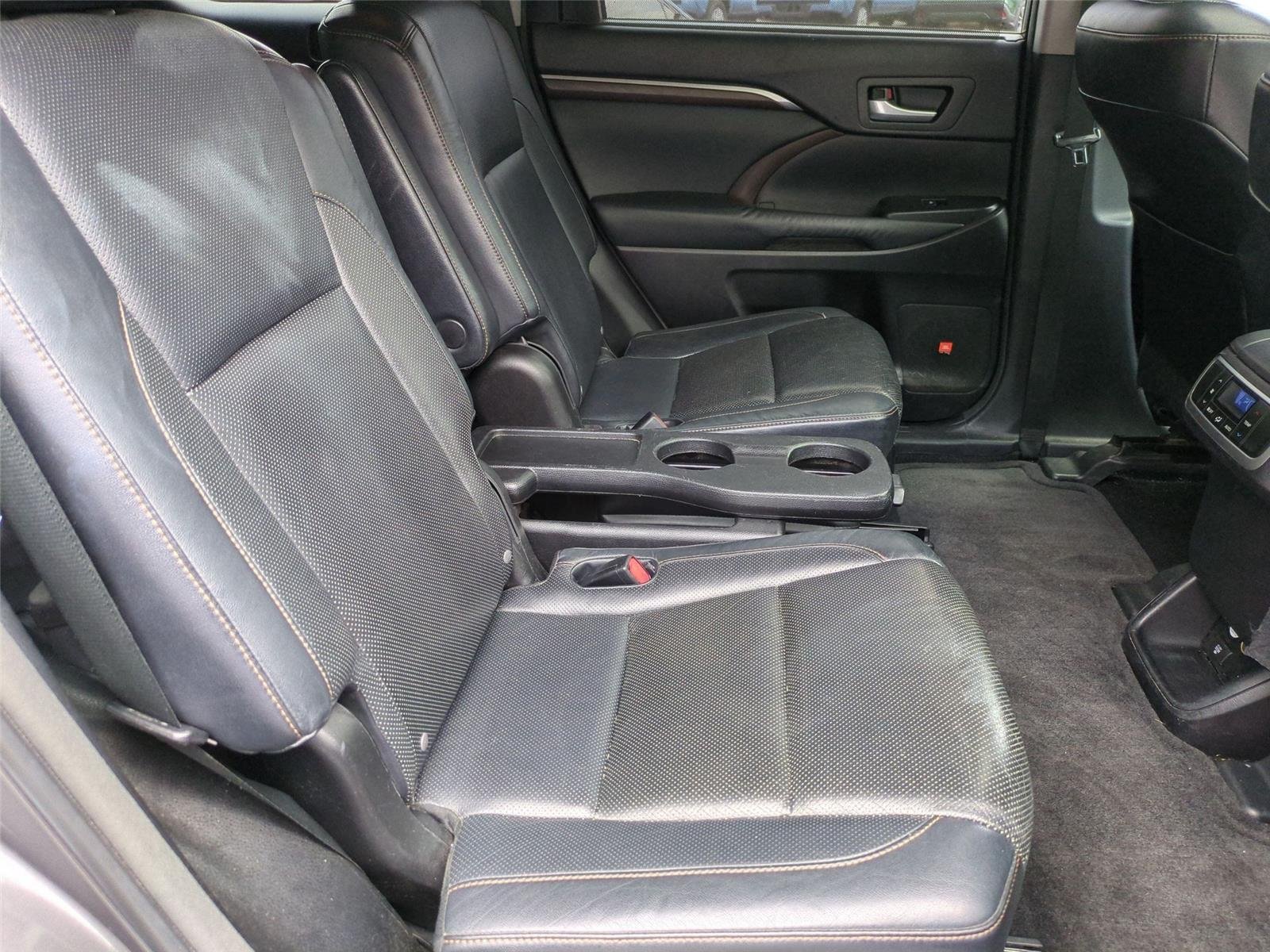 Used 2014 PREDAWN GRAY MICA TOYOTA  image 39