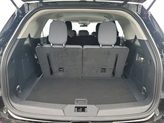 2026 Ford Explorer Active - Photo 16