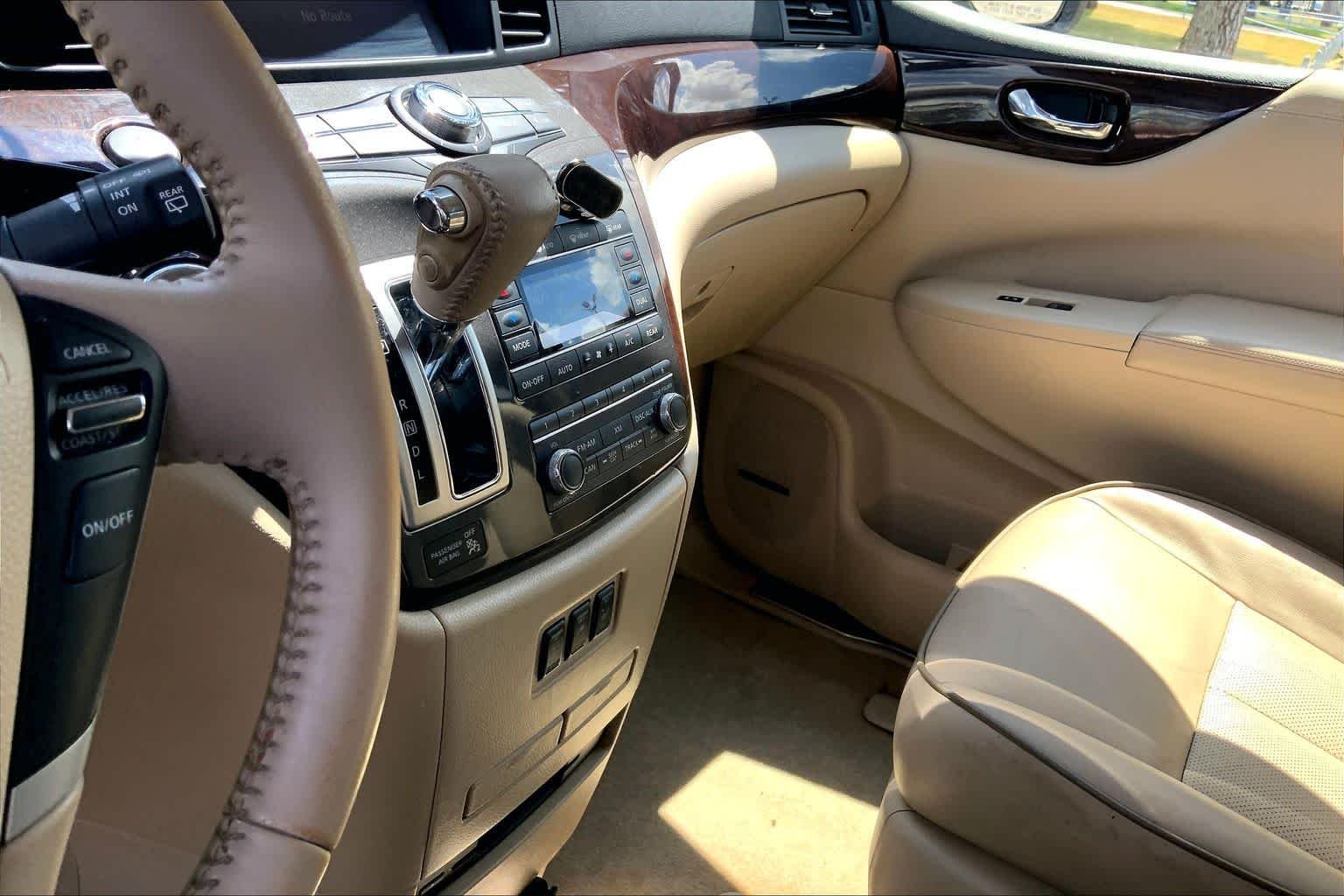 Used 2013 Titanium Beige Nissan LE image 16