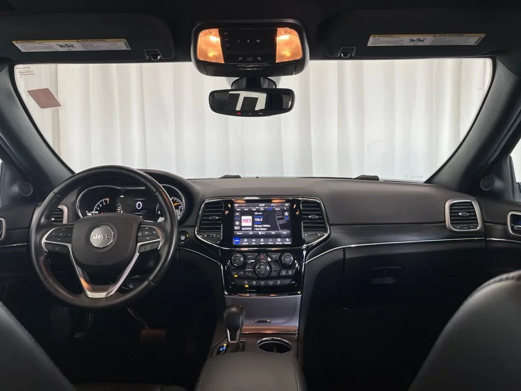 Used 2020 Blue Jeep Limited image 10