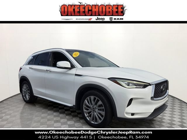 Used 2023 Lunar White INFINITI LUXE image 1