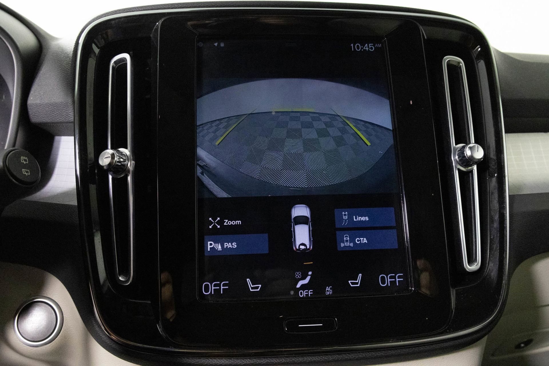 2021 VOLVO XC40 - Image 5