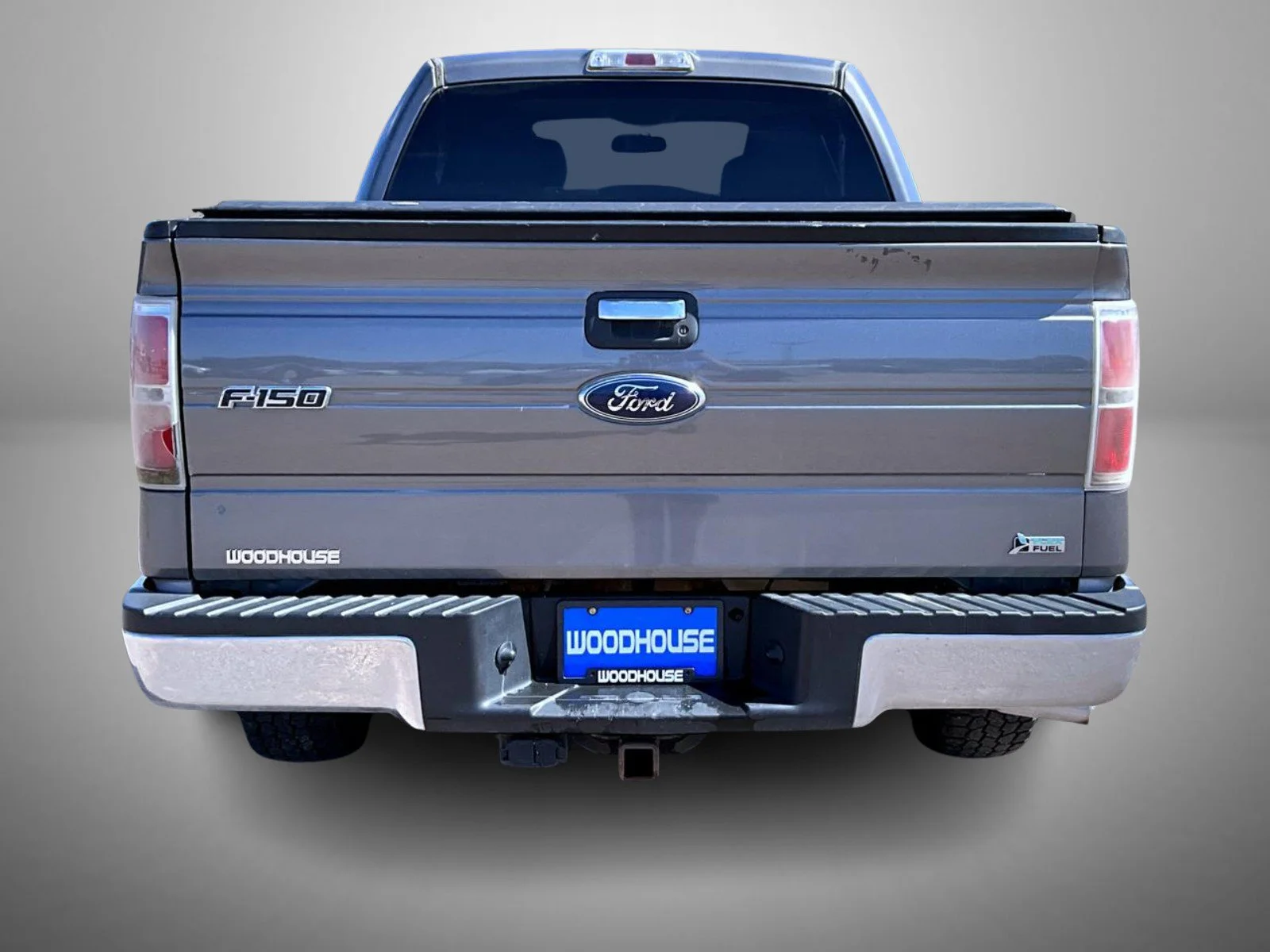 Used 2010 Gray Ford XL image 7