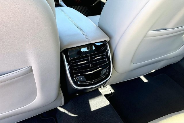 Used 2018 White Cadillac Luxury image 24
