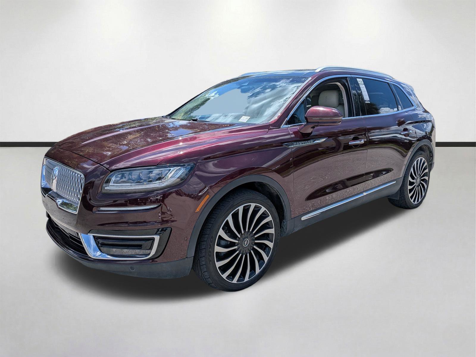 Used 2019 Burgundy Velvet Metallic Tinted Clearcoat Lincoln Black Label image 8