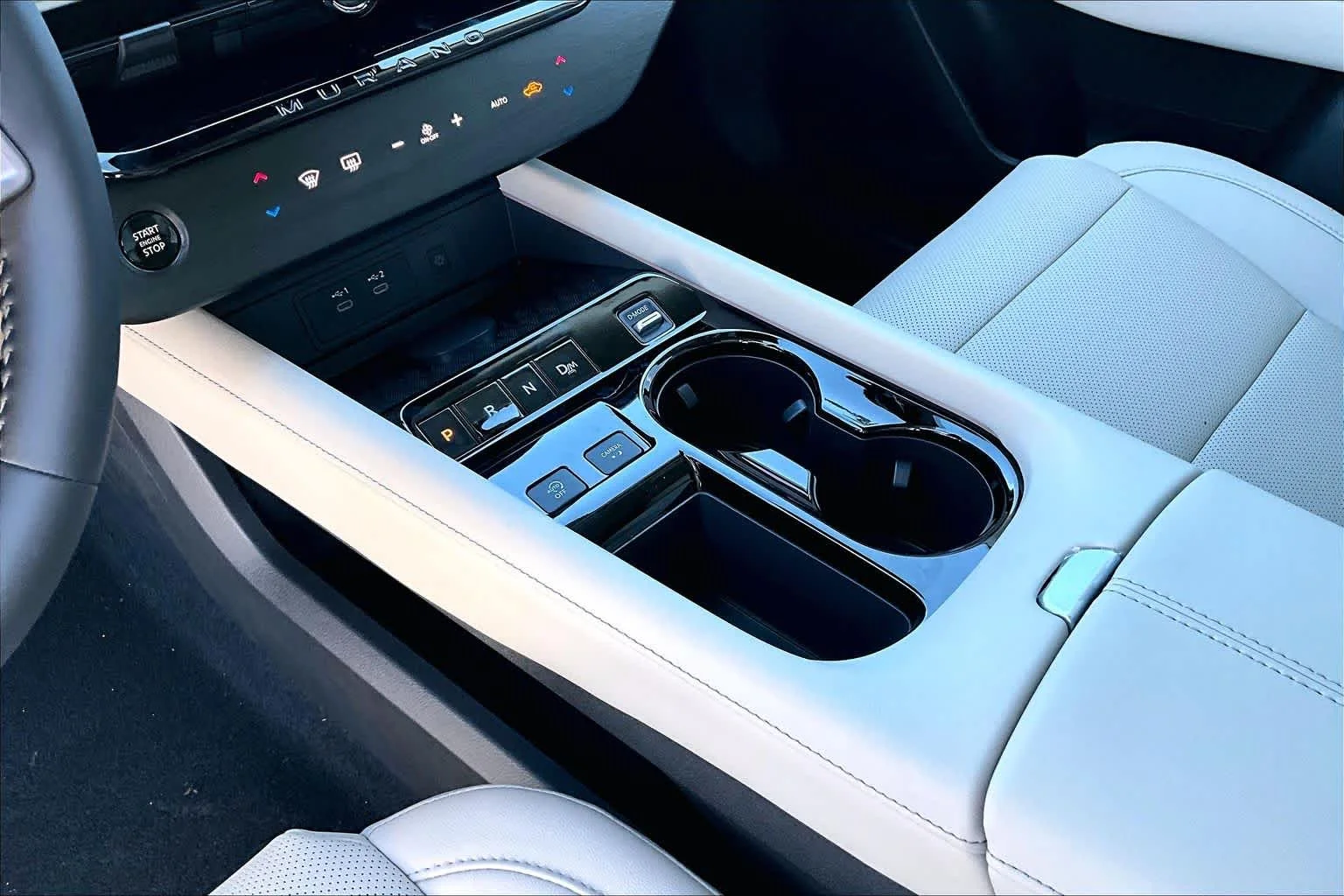 New 2026 Everest White Pearl TriCoat Nissan SL image 11