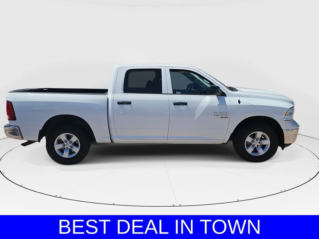 Used 2022 White Ram SLT image 2