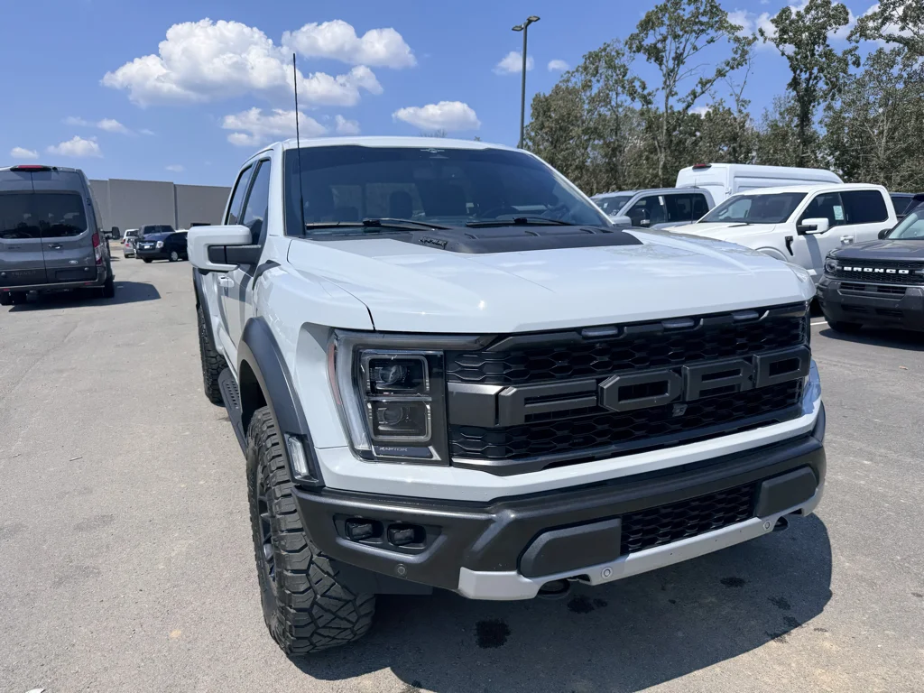 Used 2023 Avalanche Ford Raptor image 3