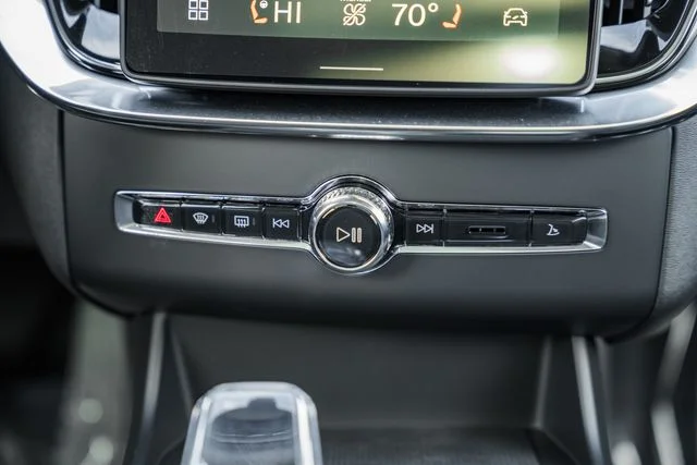 2026 Volvo XC90 Ultra - Photo 23