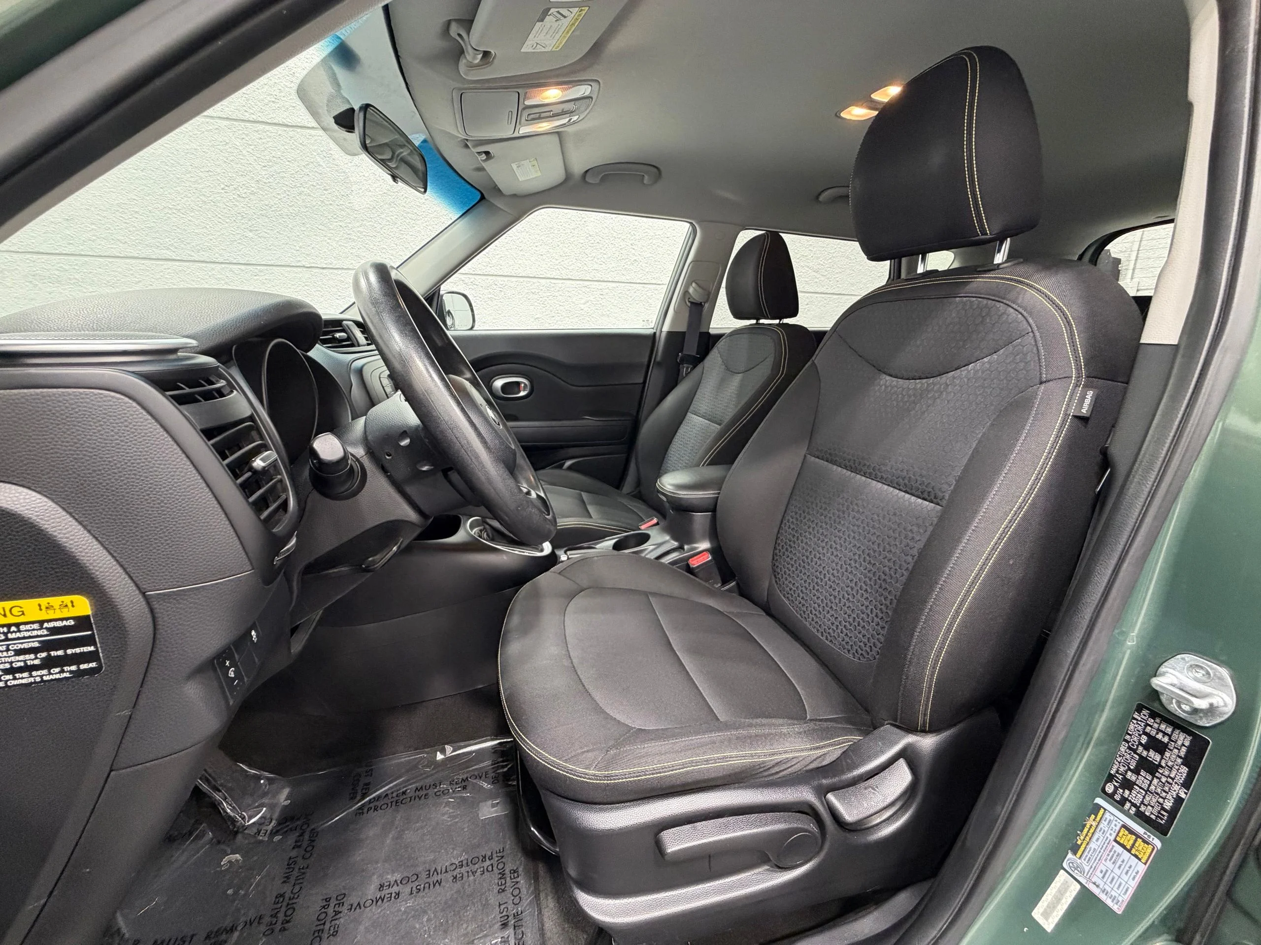 Used 2014 Green Kia Plus image 20