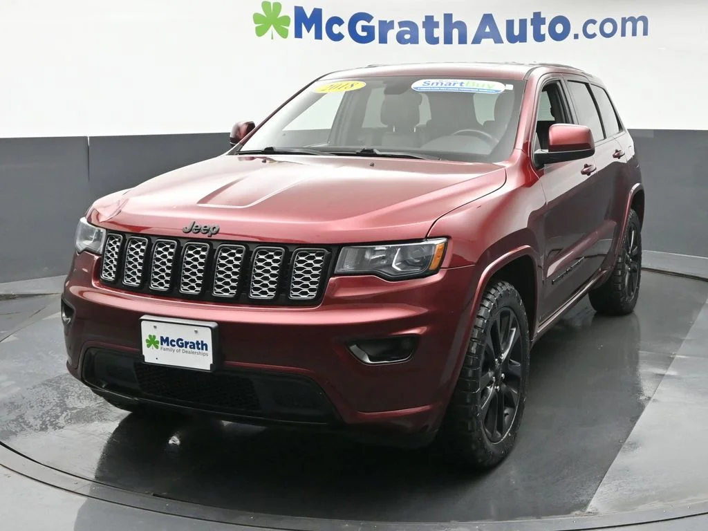 Used 2018 Red Jeep Altitude image 21