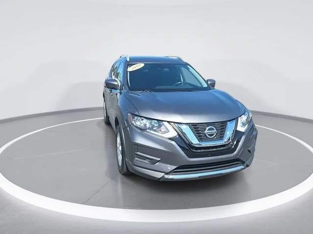 Used 2019 Gray Nissan S image 3