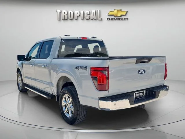 Used 2024 White Ford XLT image 2