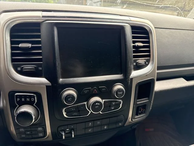 Used 2015 Granite Crystal Metallic Clearcoat Ram Big Horn image 20