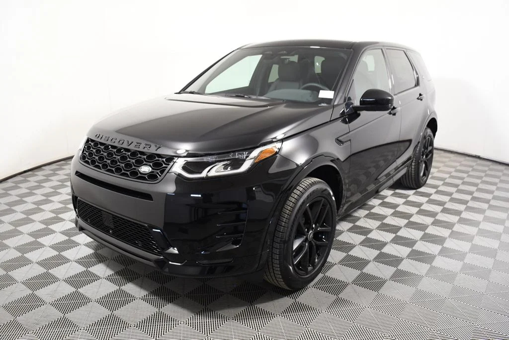 2026 Land Rover Discovery Sport 2.0 Landmark Edition's photo