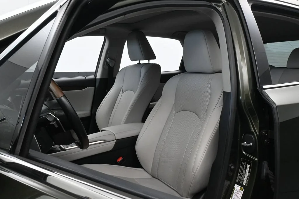 Used 2020 Green Pearl Lexus 350 image 9