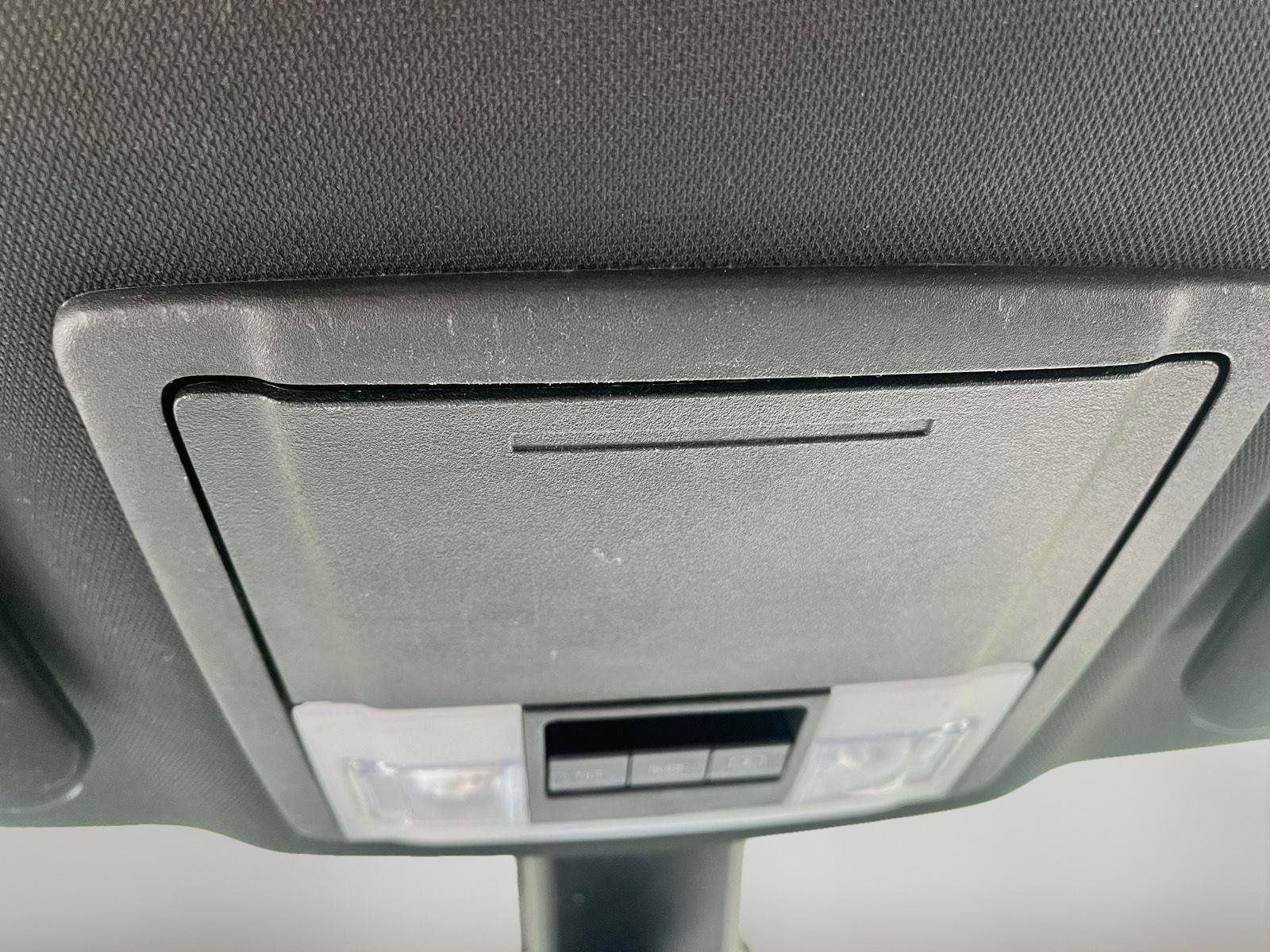 Used 2018 Blue Ford XLT image 56