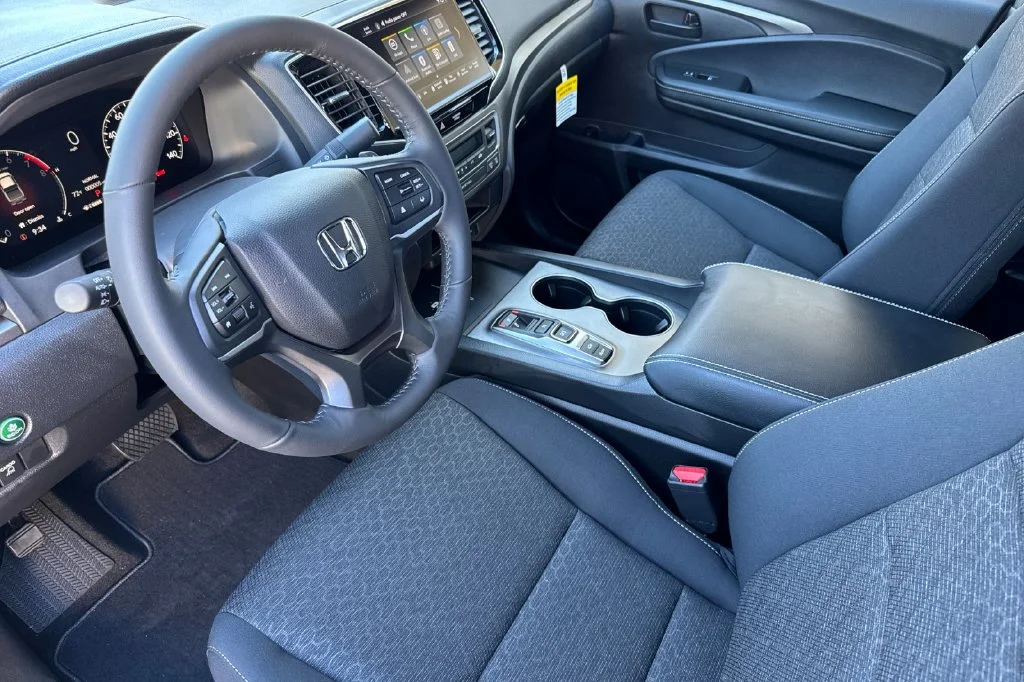 New 2026 Sonic Gray Pearl Honda Sport image 10