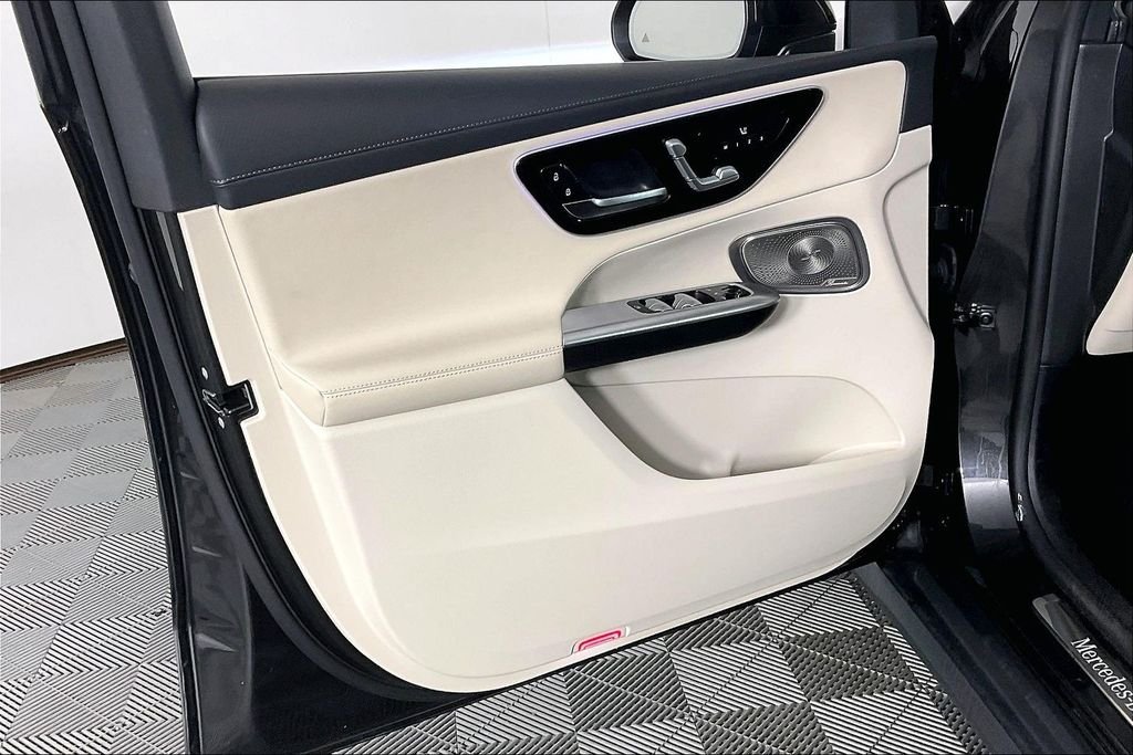 2024 Mercedes-Benz GLC GLC 300 - Photo 14