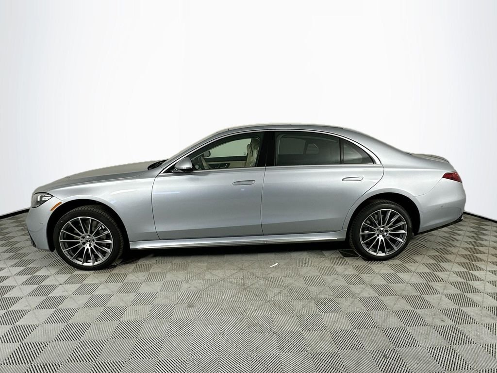 New 2026 Cirrus Silver Metallic Mercedes-Benz S 580 image 4