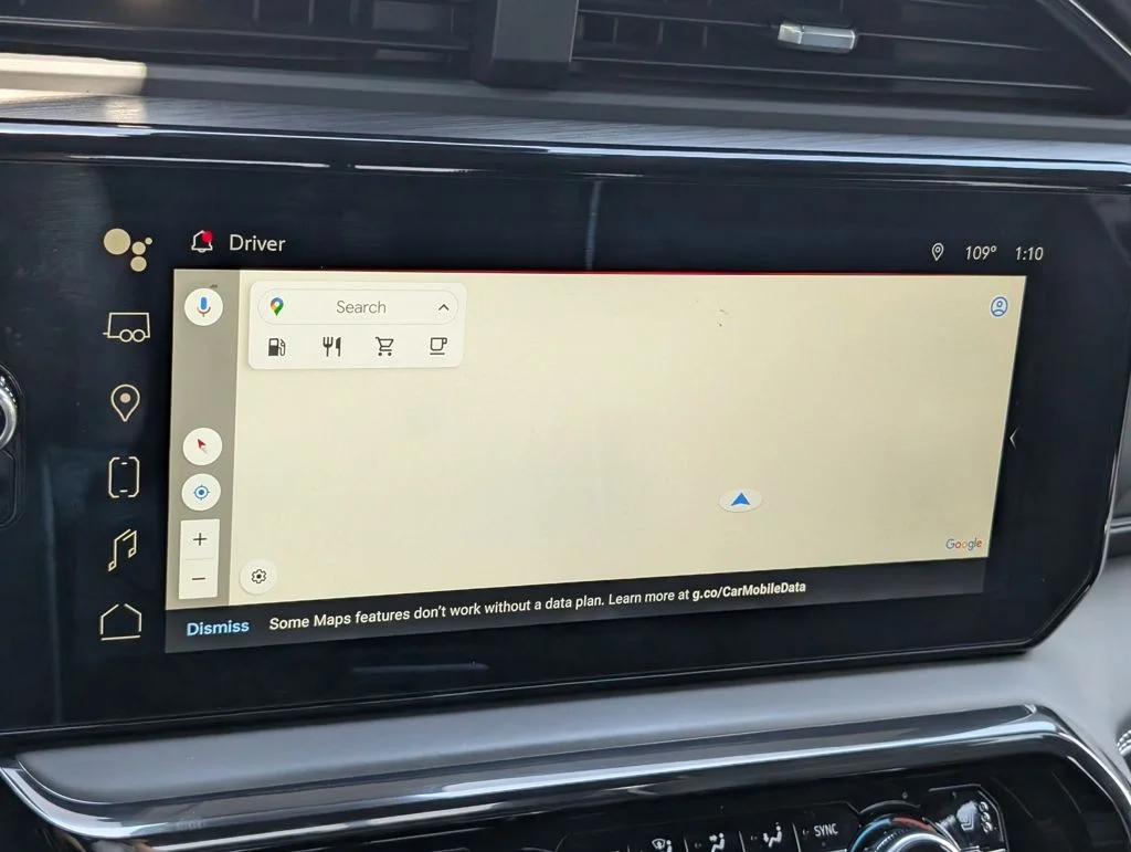 Used 2023 White GMC AT4X image 15