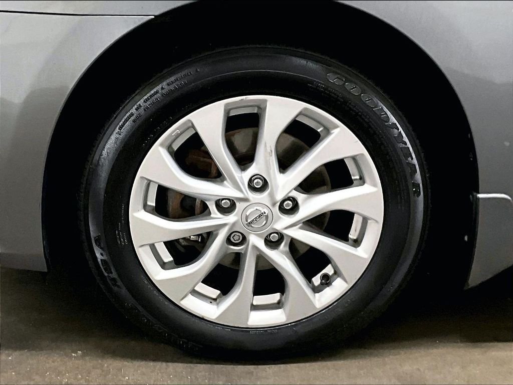 Used 2017 Gray Nissan SV image 7