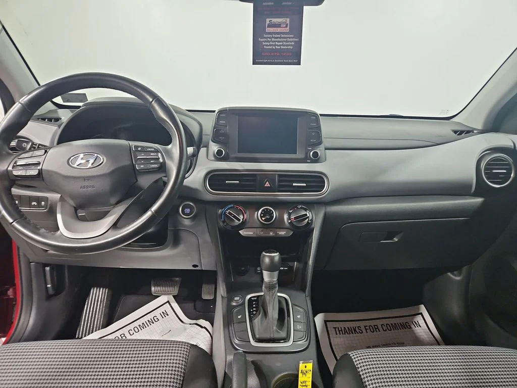 Used 2021 Red Hyundai SEL image 18
