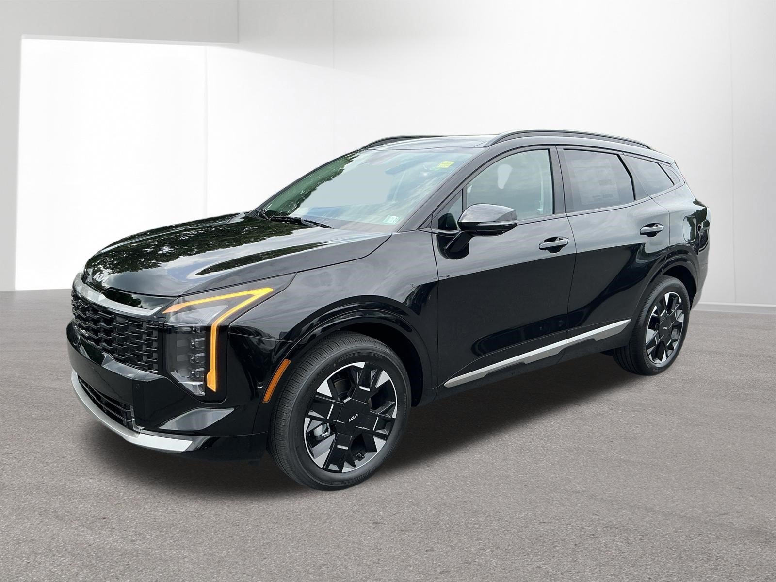 New 2027 Fusion Black Kia SX Prestige image 7