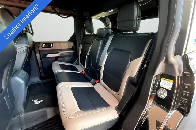 Used 2023 Black Ford Wildtrak image 19