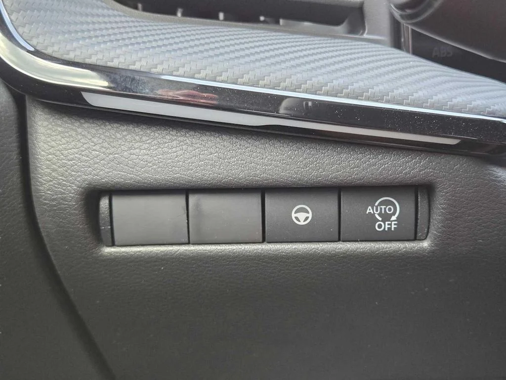 2025 Nissan Kicks SR - Photo 22