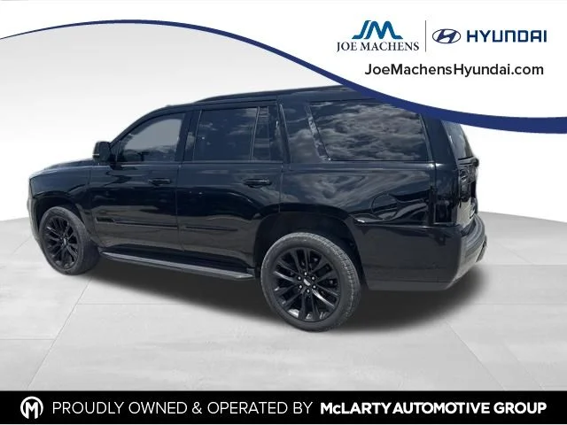 Used 2019 Black Cadillac Luxury image 9