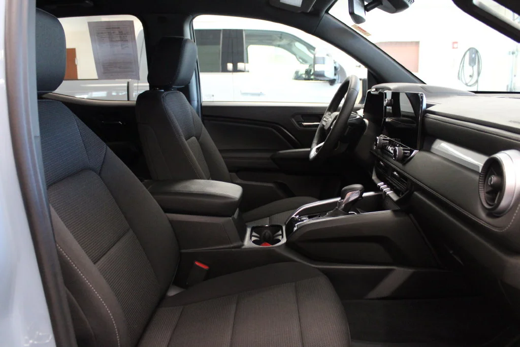 Used 2025 Metallic Chevrolet LT image 52