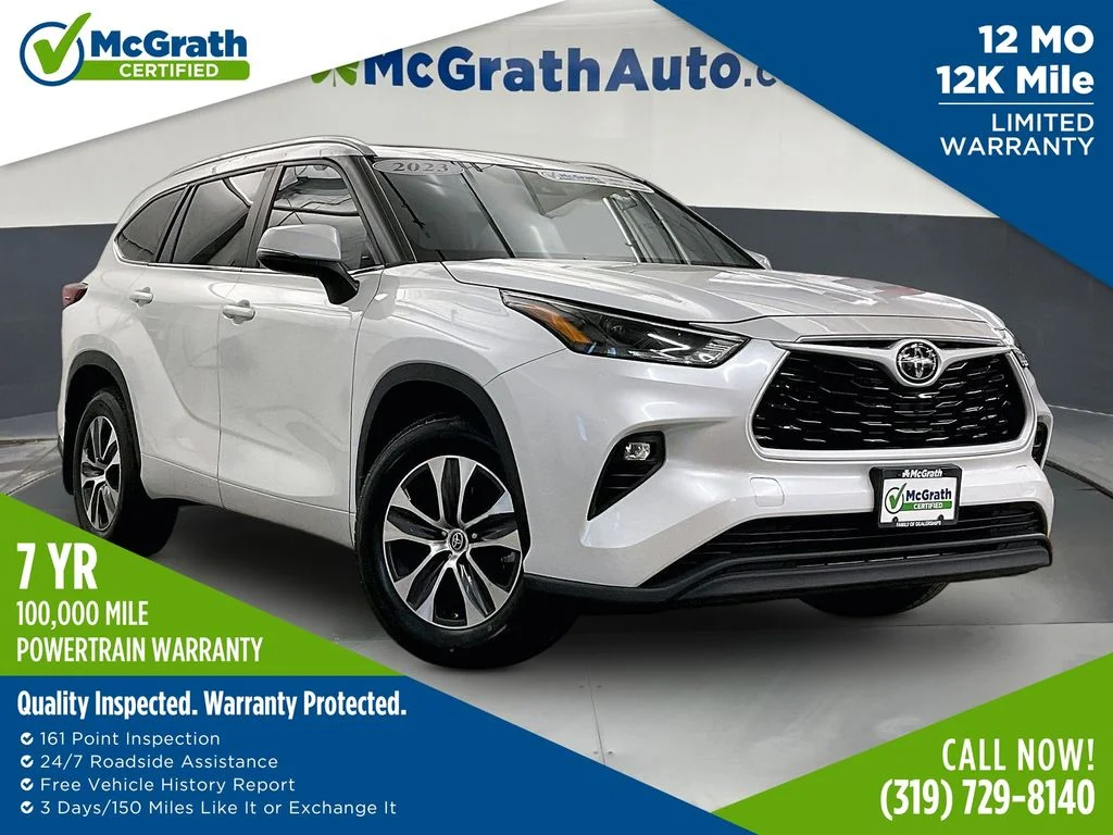 Used 2023 Beige Toyota XLE image 1