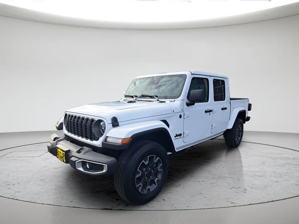 2026 Jeep Gladiator Sahara Auto's photo