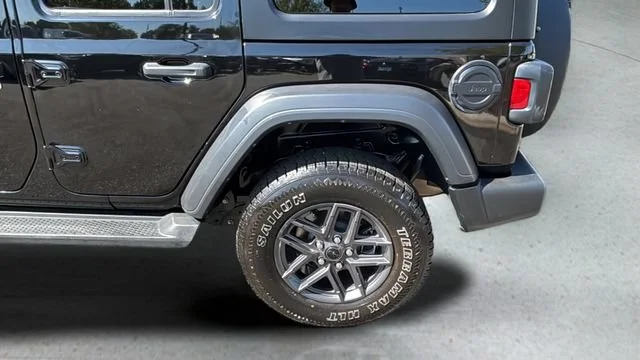 Used 2024 Black Jeep 4-Door Sport S 4x4 image 37